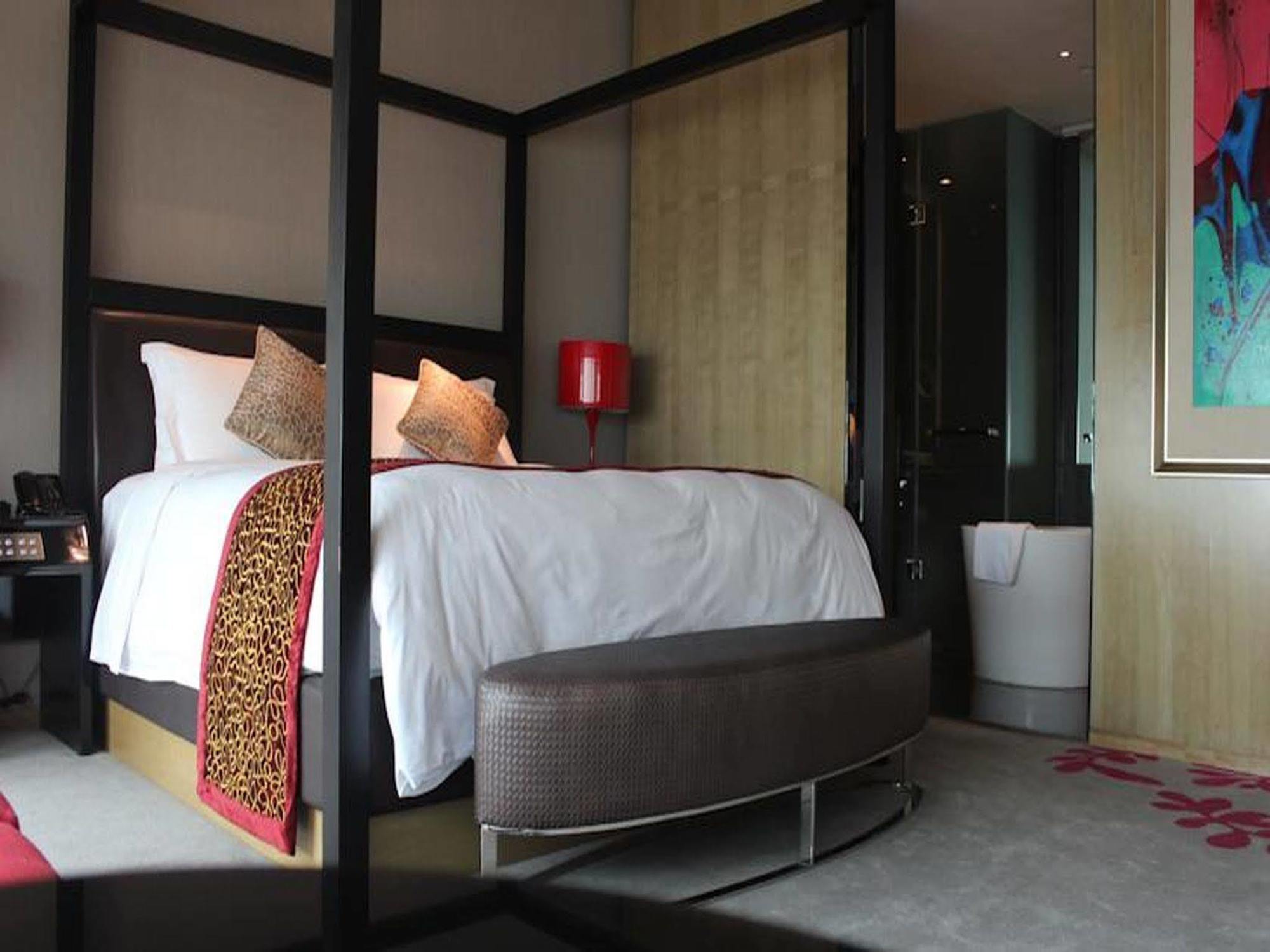 Wongtee V Hotel Σενζέν Εξωτερικό φωτογραφία